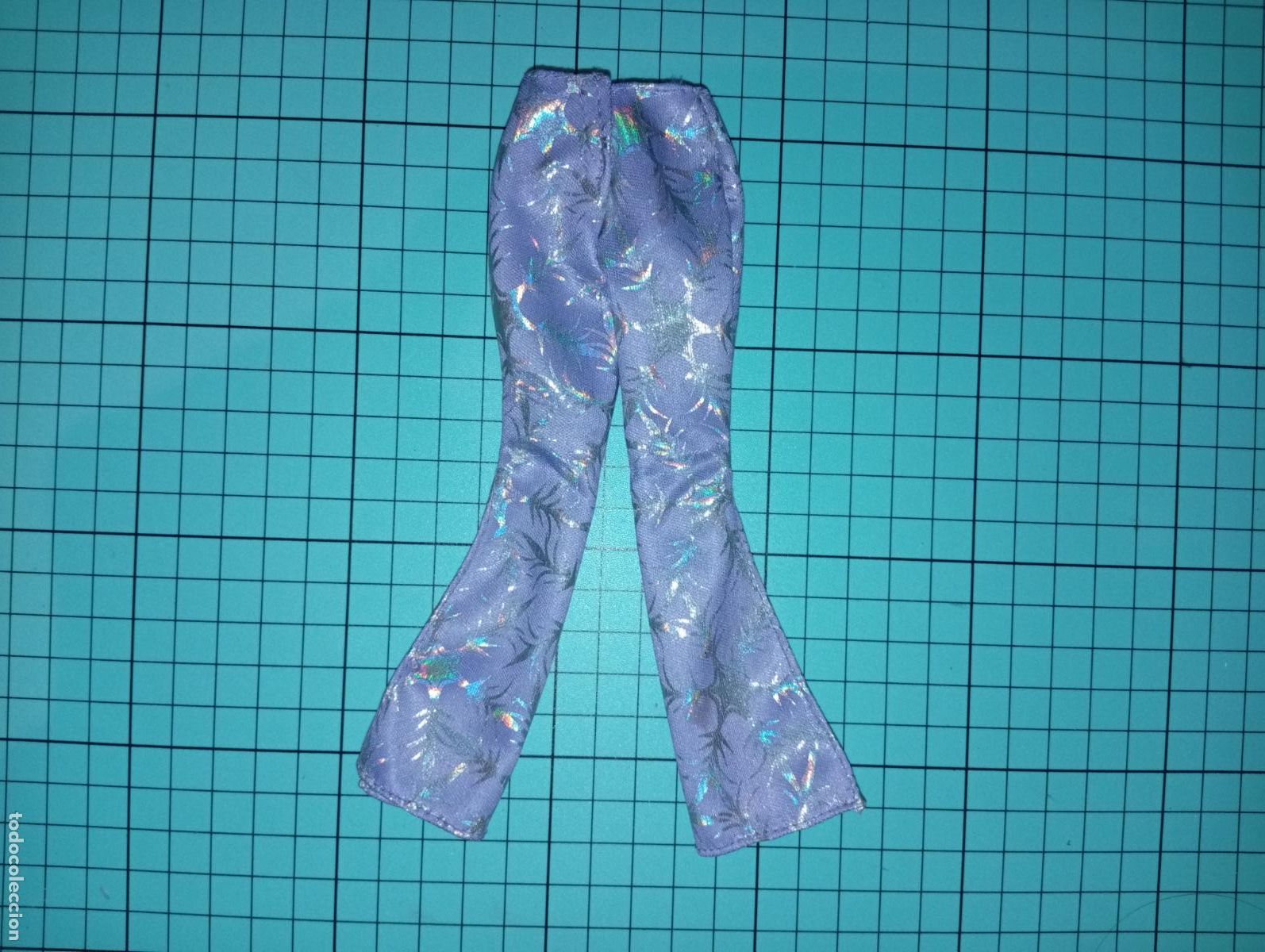 Mu&ntilde;ecas modernas: Pantalon de mu&ntilde;eca Monster high - Foto 2