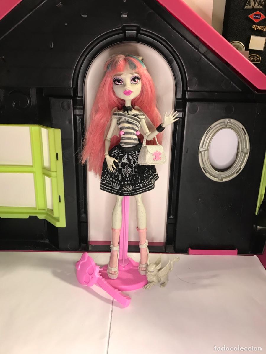 Mu&ntilde;ecas modernas: Mu&ntilde;eca Monster High Rochelle basica - Foto 3