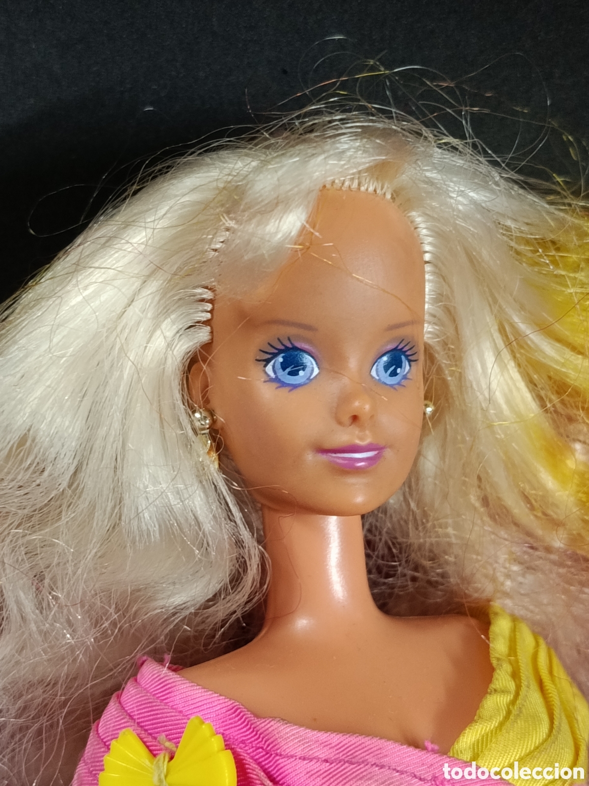 Mu&ntilde;ecas modernas: Sindy Rainbow. Sindy reflejos. Hasbro. - Foto 3