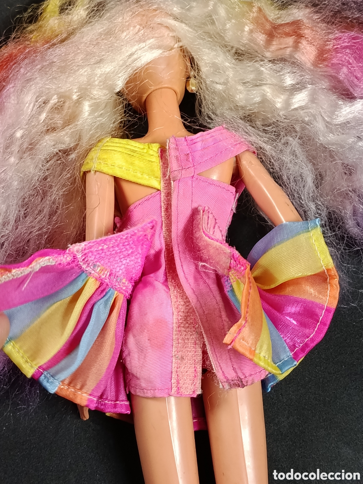Mu&ntilde;ecas modernas: Sindy Rainbow. Sindy reflejos. Hasbro. - Foto 6