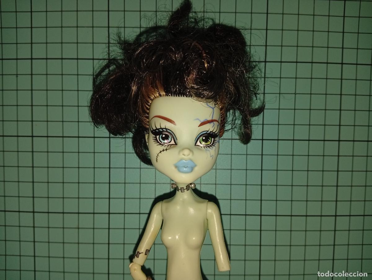 Mu&ntilde;ecas modernas: Mu&ntilde;eca Monster high Frankie - Foto 1