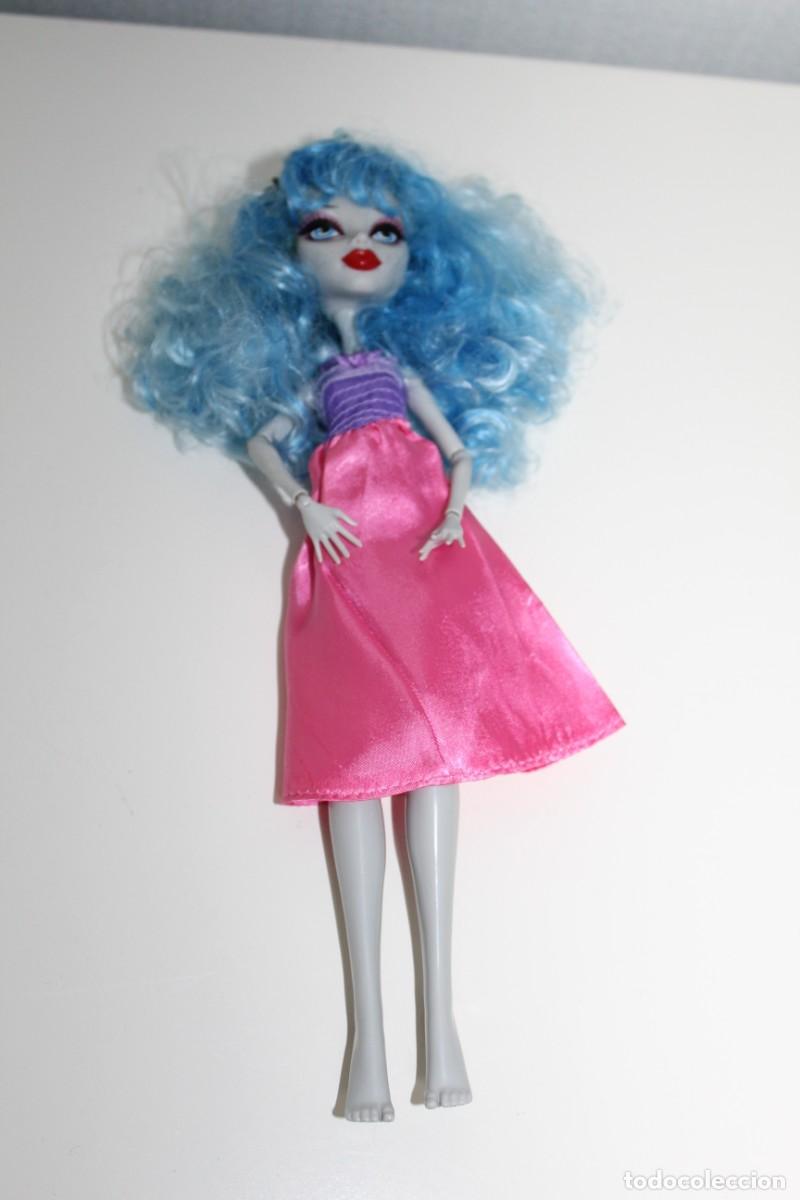 Mu&ntilde;ecas modernas: MU&Ntilde;ECA MONSTER HIGH - MATTEL 2008 - Foto 3