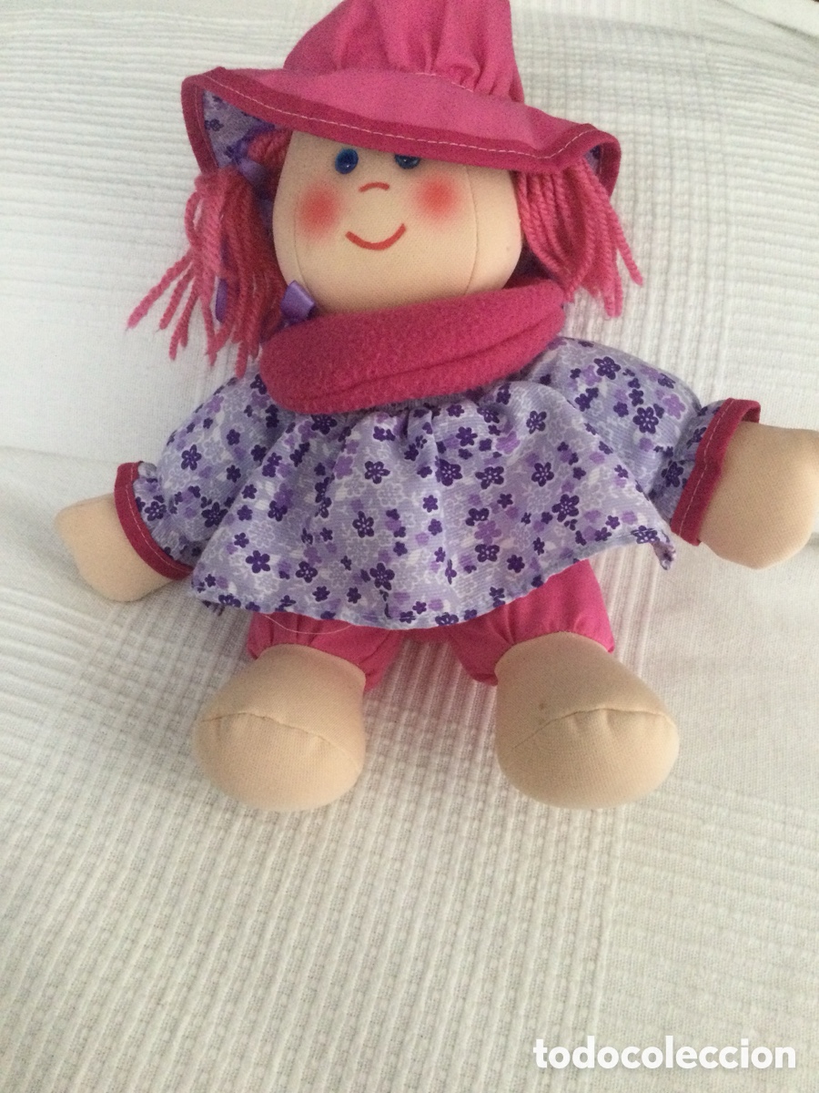 Mu&ntilde;ecas modernas: Mu&ntilde;eca de trapo hecha a mano, artesanal. - Foto 1