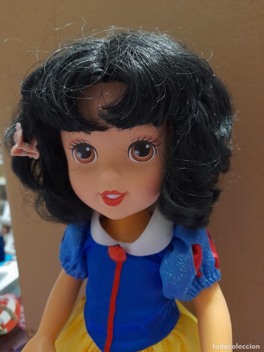 Mu&ntilde;ecas modernas: Mu&ntilde;eca Disney, Blancanieves Mattel 2008 - Foto 3