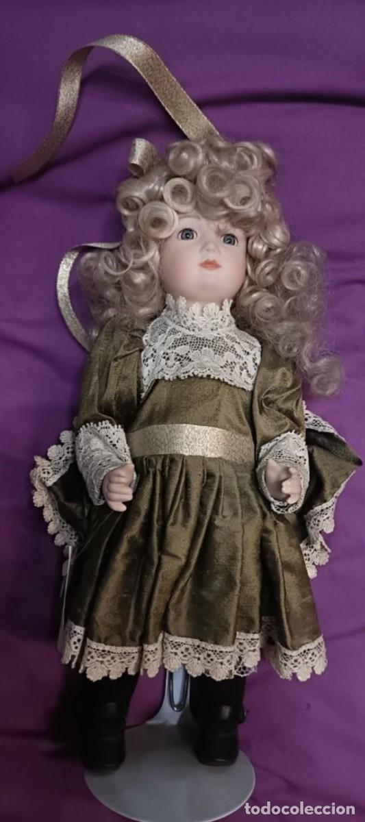 Mu&ntilde;ecas modernas: Mu&ntilde;eca porcelana de Harrods - Foto 1