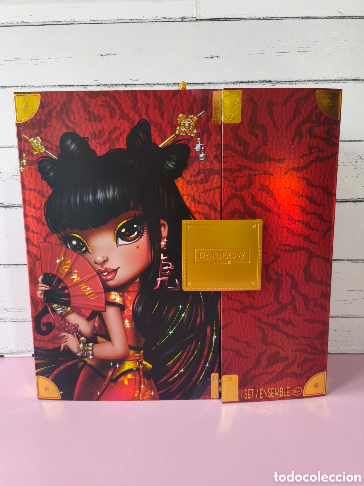 Mu&ntilde;ecas modernas: Mu&ntilde;eca Rainbow high Lily cheng - Foto 1