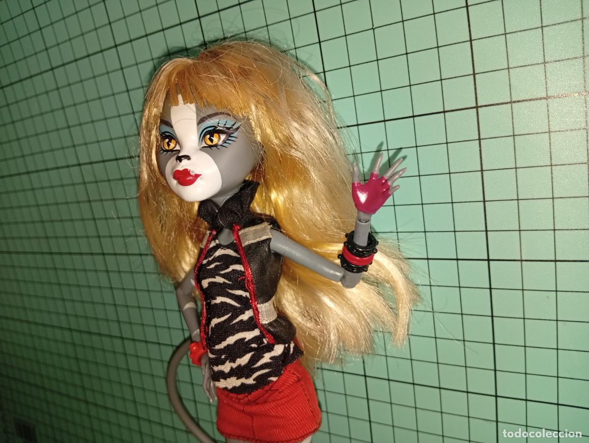 Mu&ntilde;ecas modernas: Mu&ntilde;eca Monster high Melody gata gemela - Foto 3