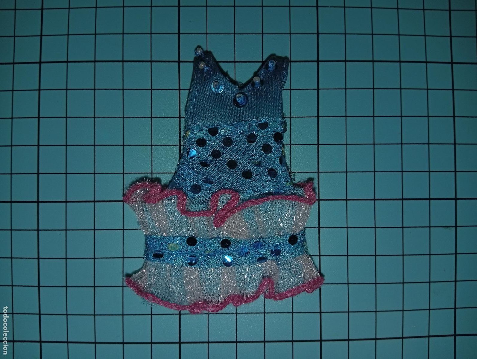 Mu&ntilde;ecas modernas: Vestido tama&ntilde;o mu&ntilde;eca Bratz - Foto 1