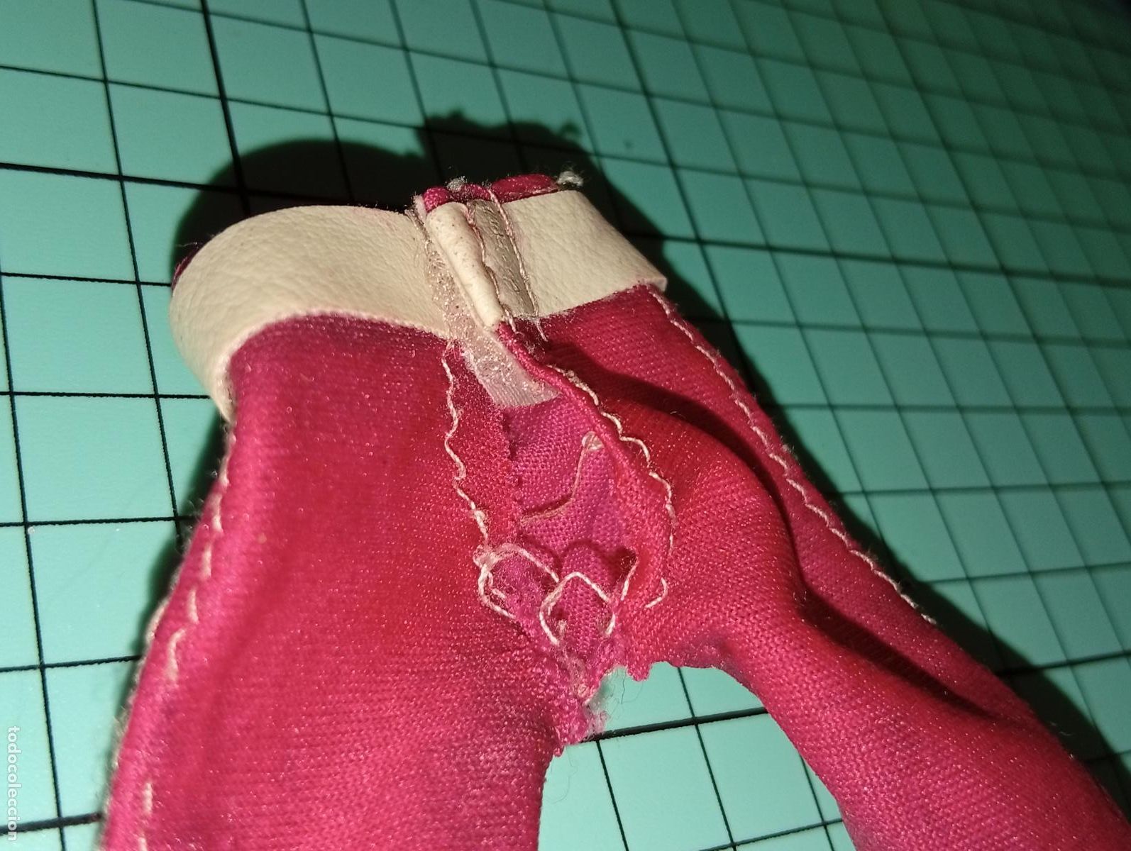 Mu&ntilde;ecas modernas: Pantal&oacute;n de mu&ntilde;eca Bratz - Foto 4
