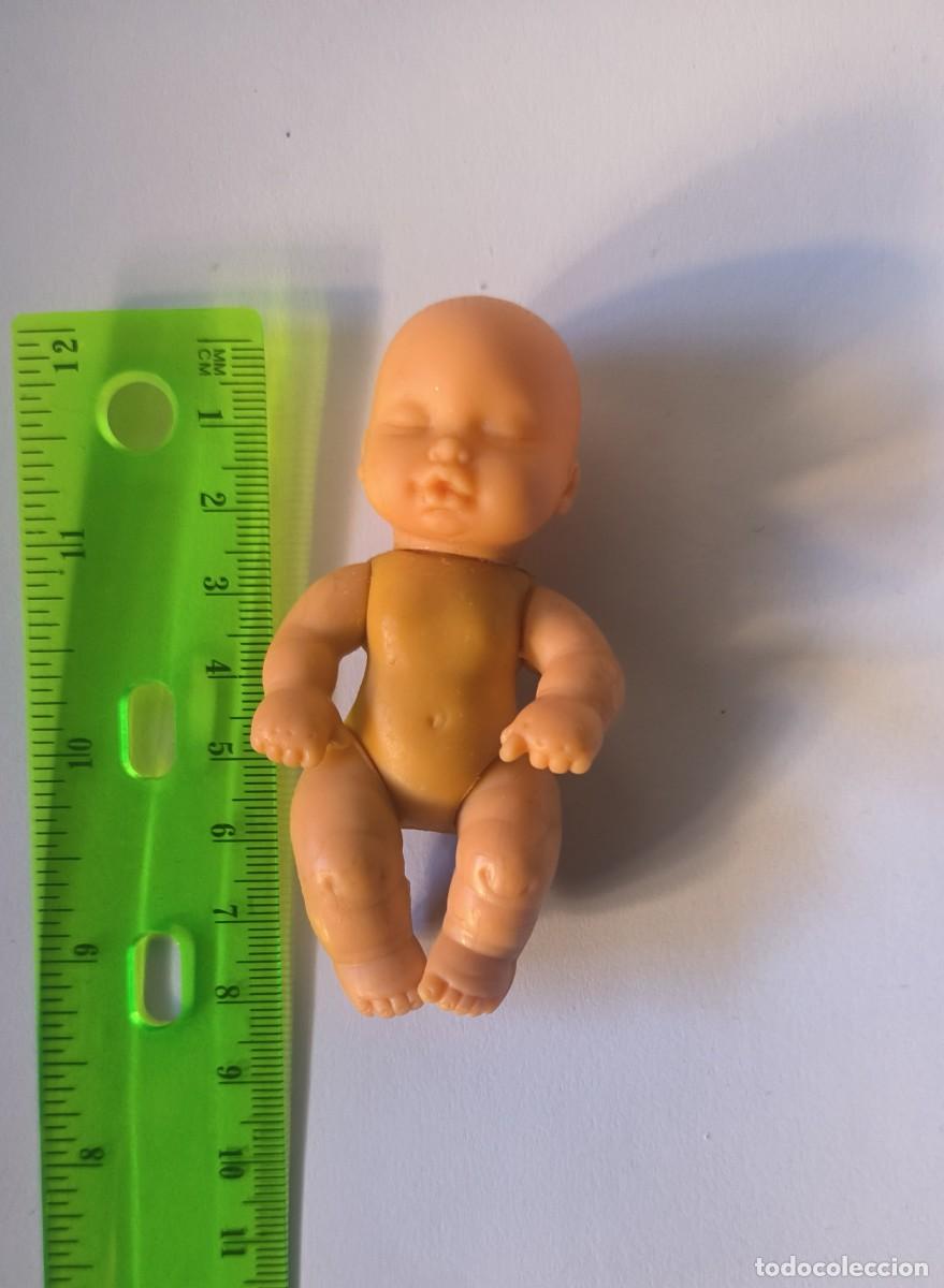 Mu&ntilde;ecas modernas: Bebe sin marca v&aacute;lido para barbie - Foto 1
