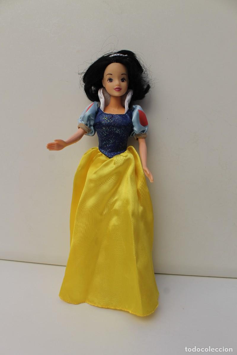Muñecas modernas: PRINCESA DISNEY BLANCANIEVES- SIMBA TOYS