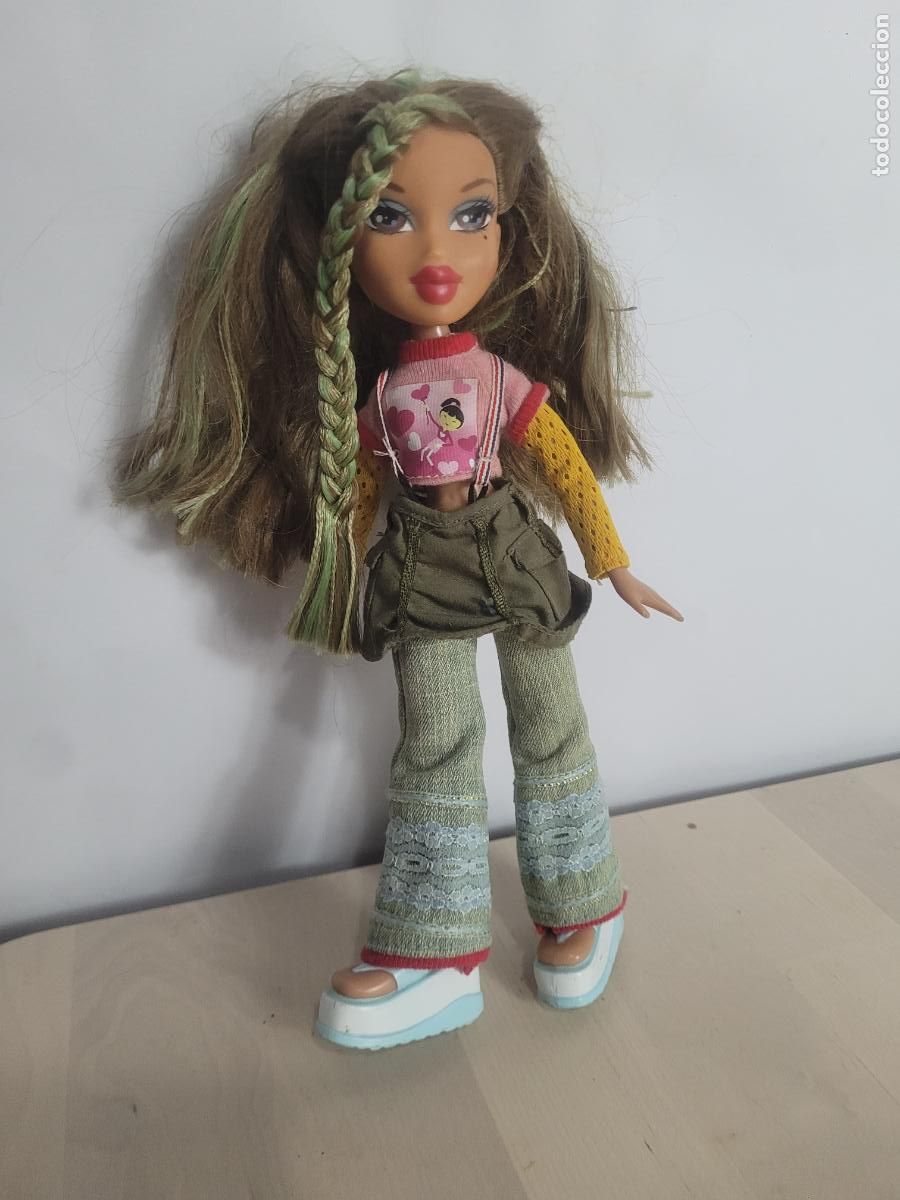 Mu&ntilde;ecas modernas: bratz tokyo yasmin 2001 - Foto 1