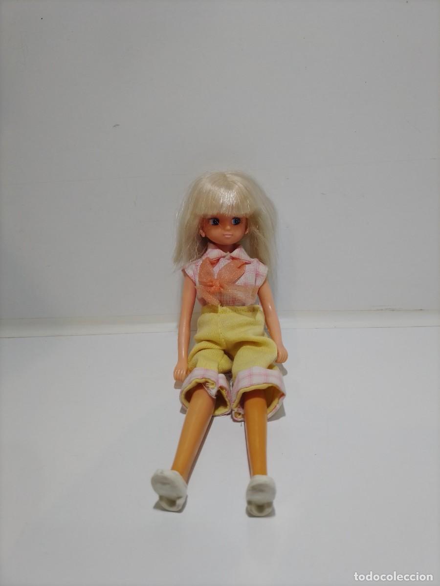 Mu&ntilde;ecas modernas: mu&ntilde;eca antigua chabel - Foto 1