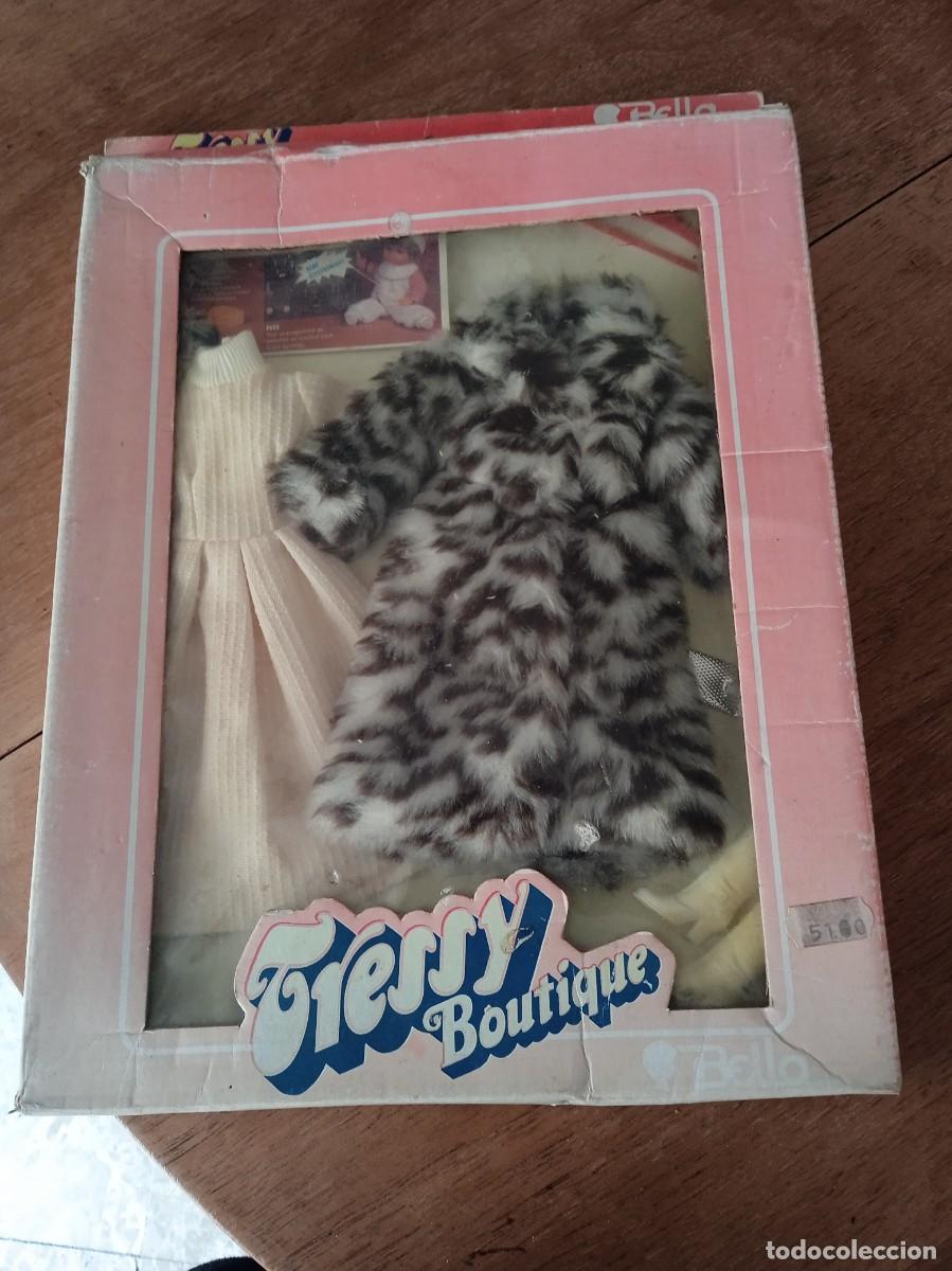 Mu&ntilde;ecas modernas: Ropa de mu&ntilde;eca en caja, marca Bella - Foto 1