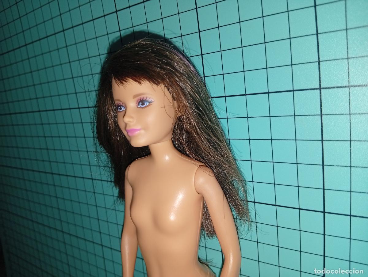 Mu&ntilde;ecas modernas: Mu&ntilde;eca skipper articulada hermana de Barbie - Foto 3