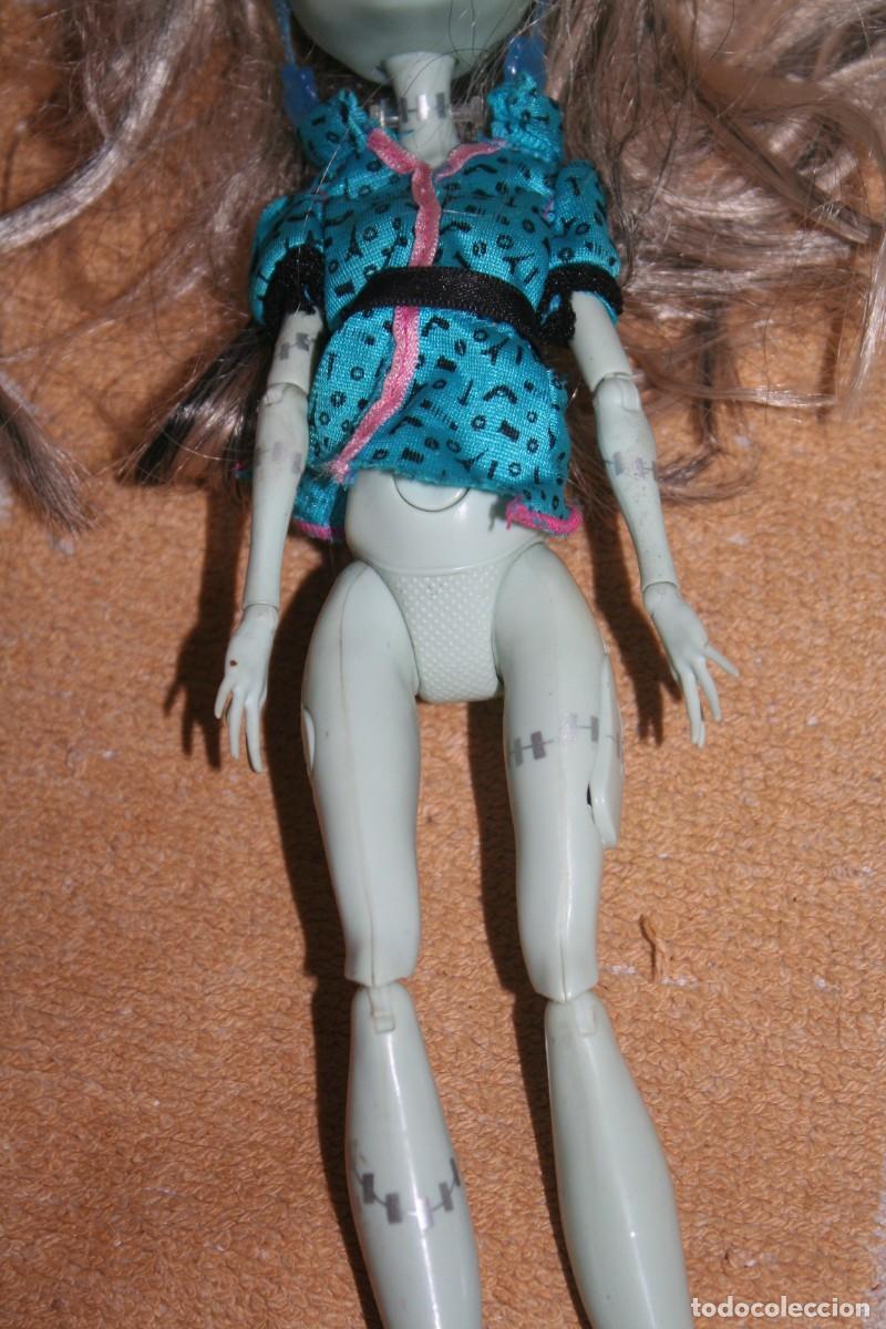 Mu&ntilde;ecas modernas: Mu&ntilde;eca monster high Frankie Stein - Foto 4