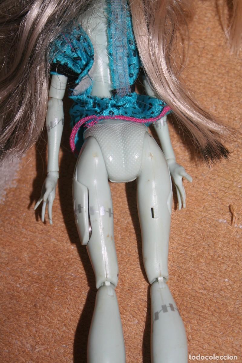 Mu&ntilde;ecas modernas: Mu&ntilde;eca monster high Frankie Stein - Foto 5
