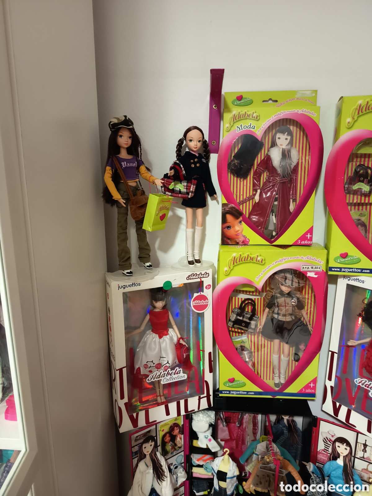 Mu&ntilde;ecas modernas: Gran lote, Adabella mu&ntilde;ecas y ropas - Foto 4