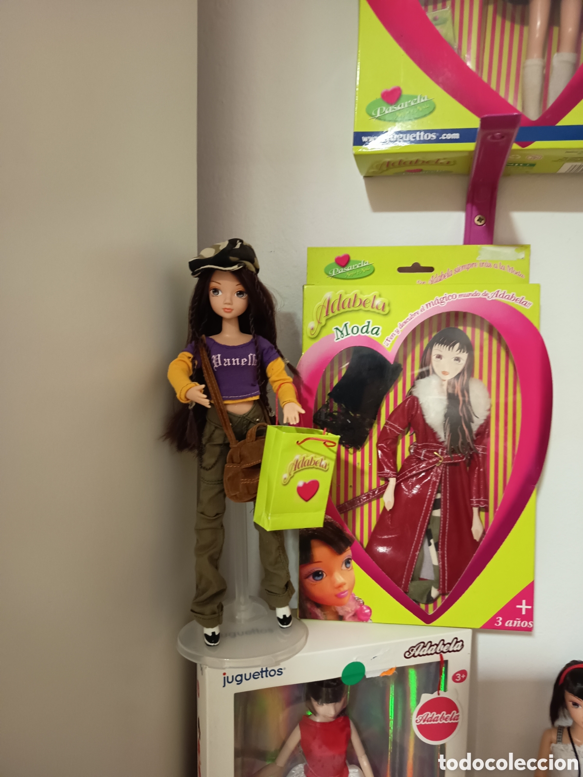 Mu&ntilde;ecas modernas: Gran lote, Adabella mu&ntilde;ecas y ropas - Foto 22