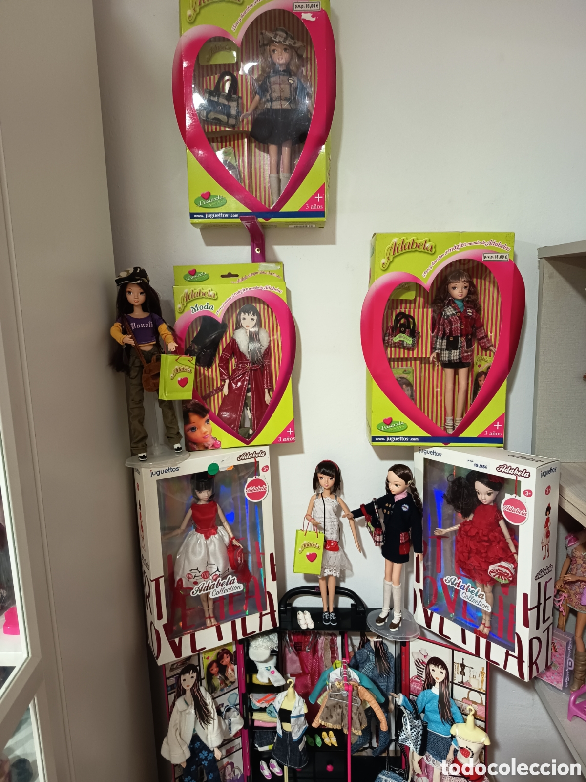Mu&ntilde;ecas modernas: Gran lote, Adabella mu&ntilde;ecas y ropas - Foto 25