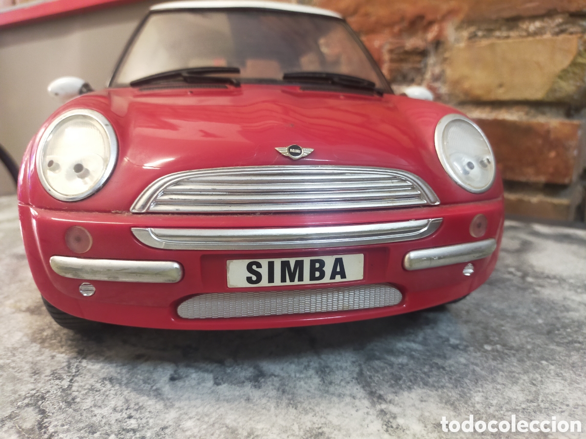 Mu&ntilde;ecas modernas: Coche Mini Cooper Simba - Foto 2