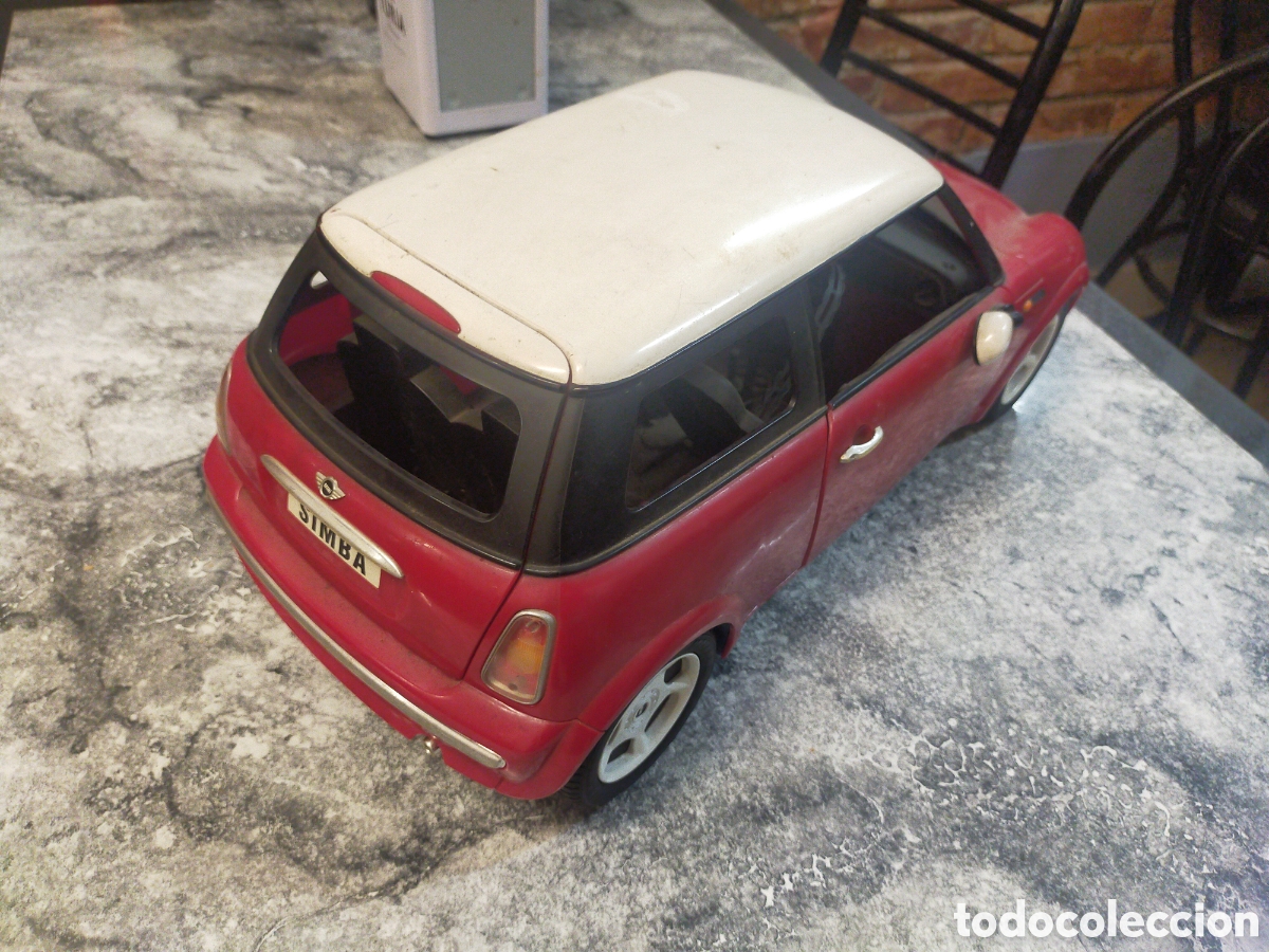 Mu&ntilde;ecas modernas: Coche Mini Cooper Simba - Foto 4