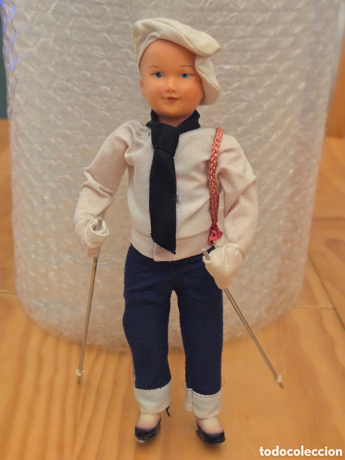 Mu&ntilde;ecas modernas: Antiguo mu&ntilde;eco esquiador - Foto 1