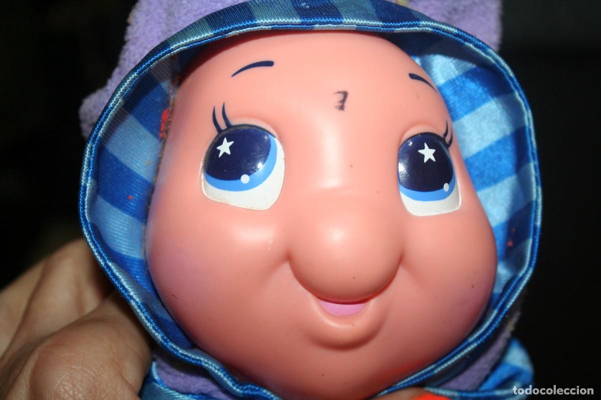 Mu&ntilde;ecas modernas: MU&Ntilde;ECO HASBRO 2008 LUZ - Foto 2