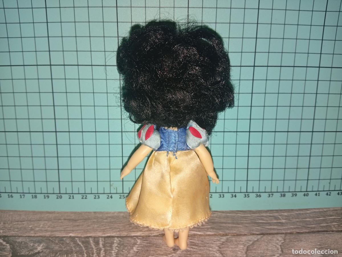 Mu&ntilde;ecas modernas: Malet&iacute;n mini animators Blancanieves Disney - Foto 6