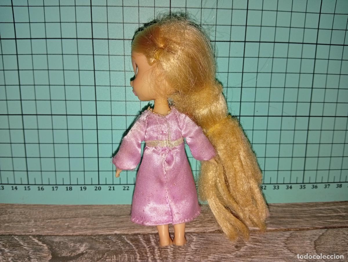 Mu&ntilde;ecas modernas: Malet&iacute;n mini animators Rapunzel Disney - Foto 5