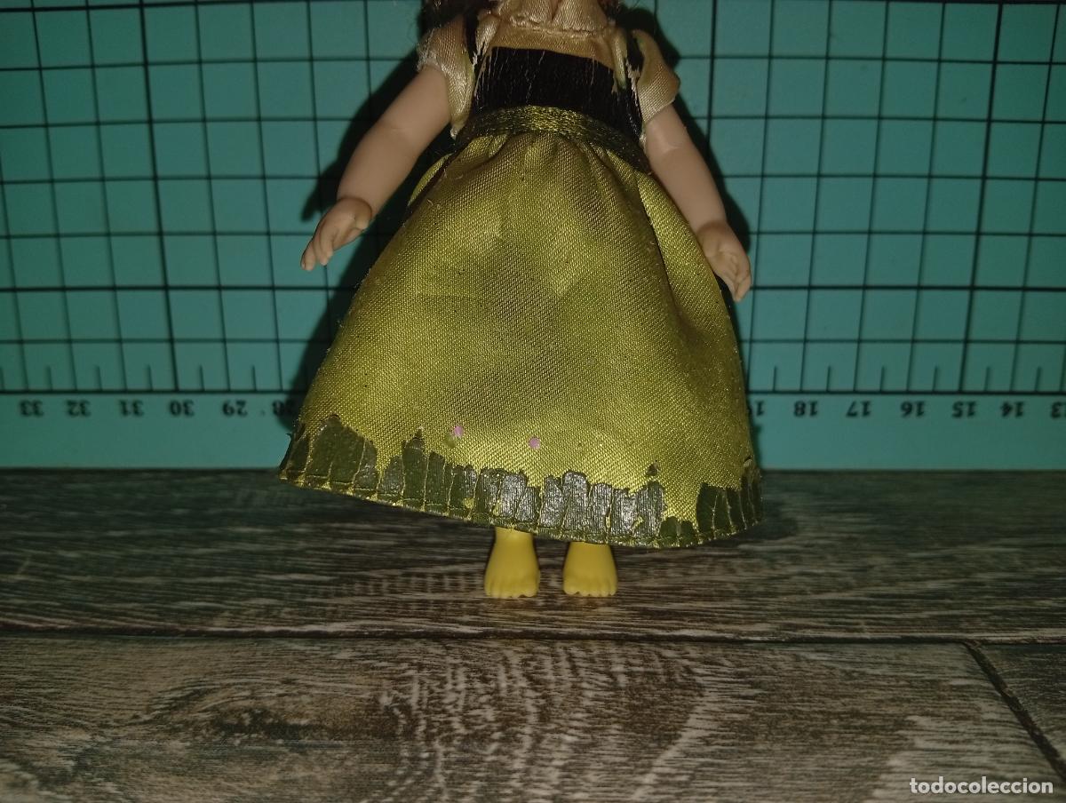 Mu&ntilde;ecas modernas: Malet&iacute;n mini animators Anna Frozen - Foto 4