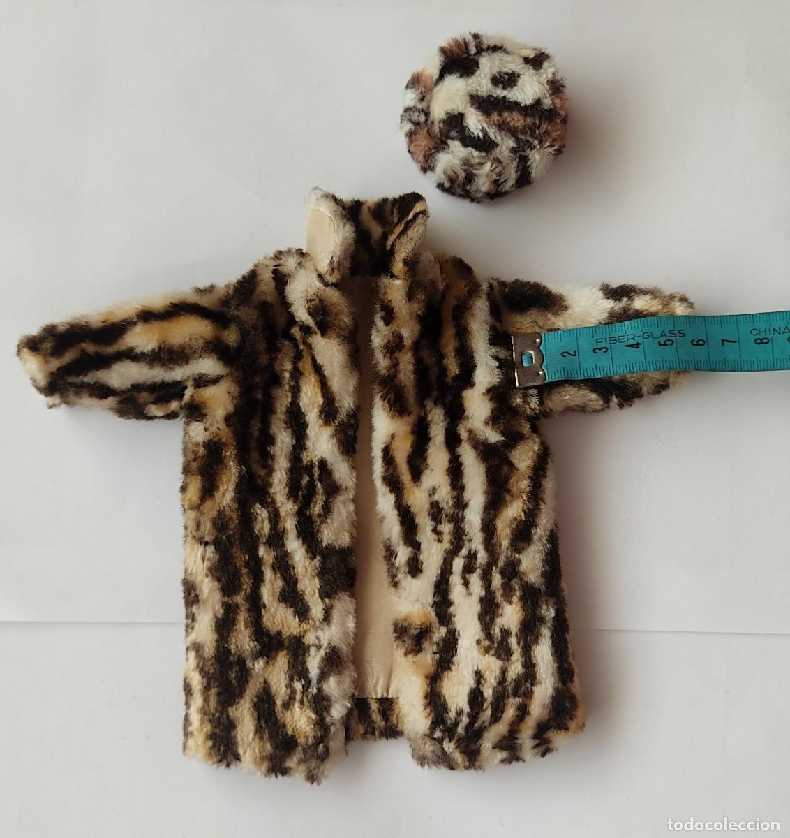 Mu&ntilde;ecas modernas: Abrigo y gorro modelo Elegance de Mily Geg&egrave; - Foto 9