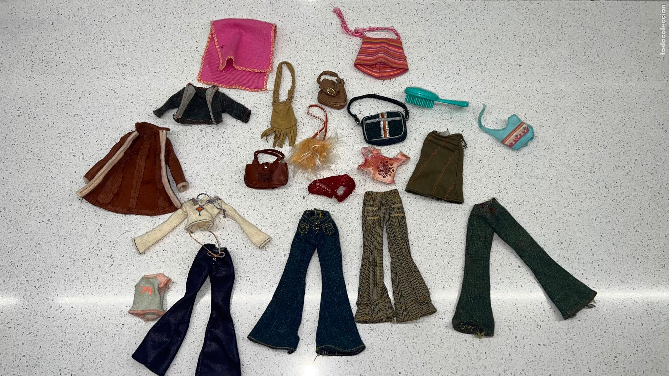 Mu&ntilde;ecas Modernas: BRATZ - LOTE ROPAS, BOLSOS ETC, MU&Ntilde;ECA BRATZ