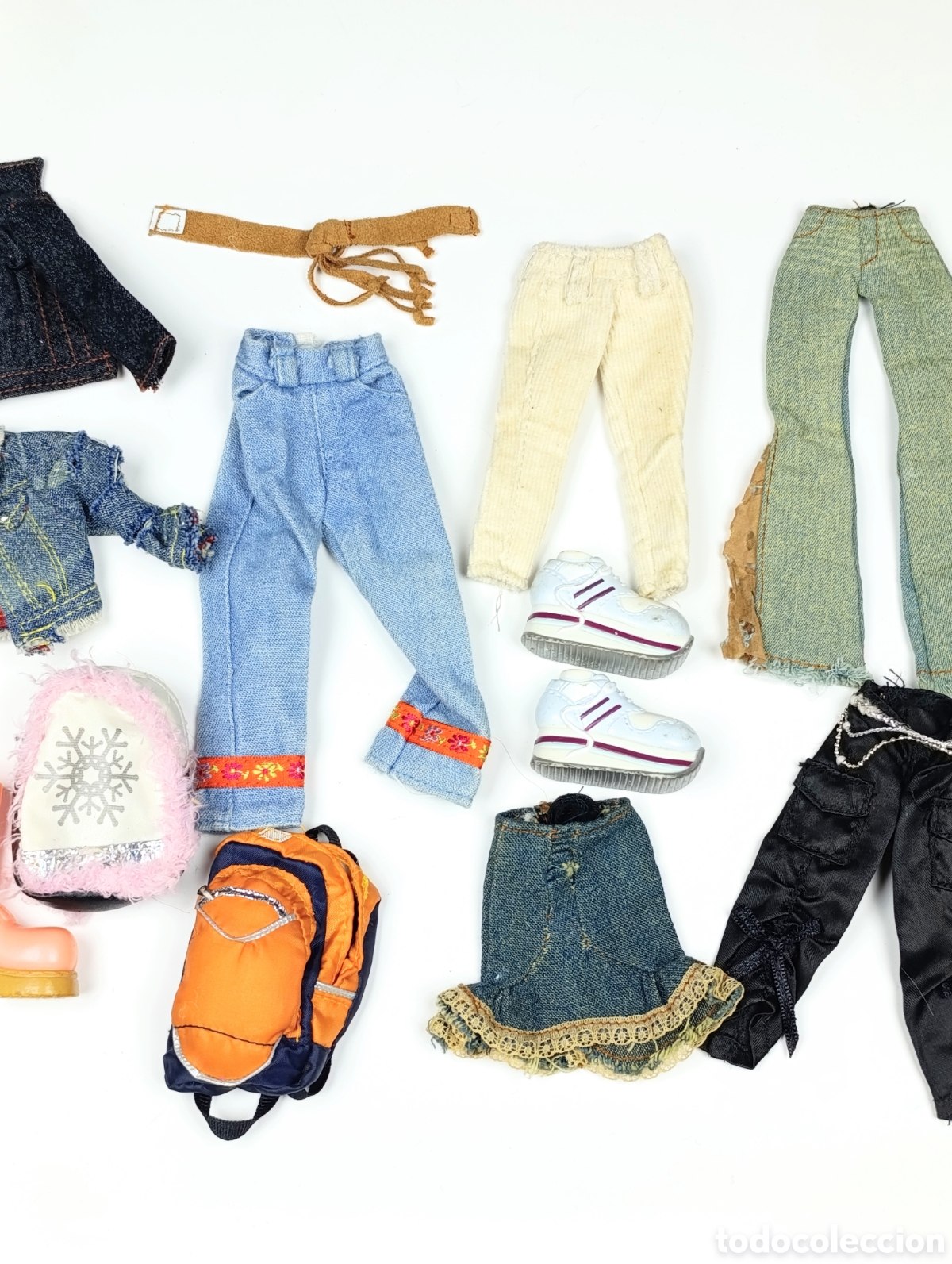 Mu&ntilde;ecas modernas: Lote ropa mu&ntilde;ecas Bratz N3 - Foto 3