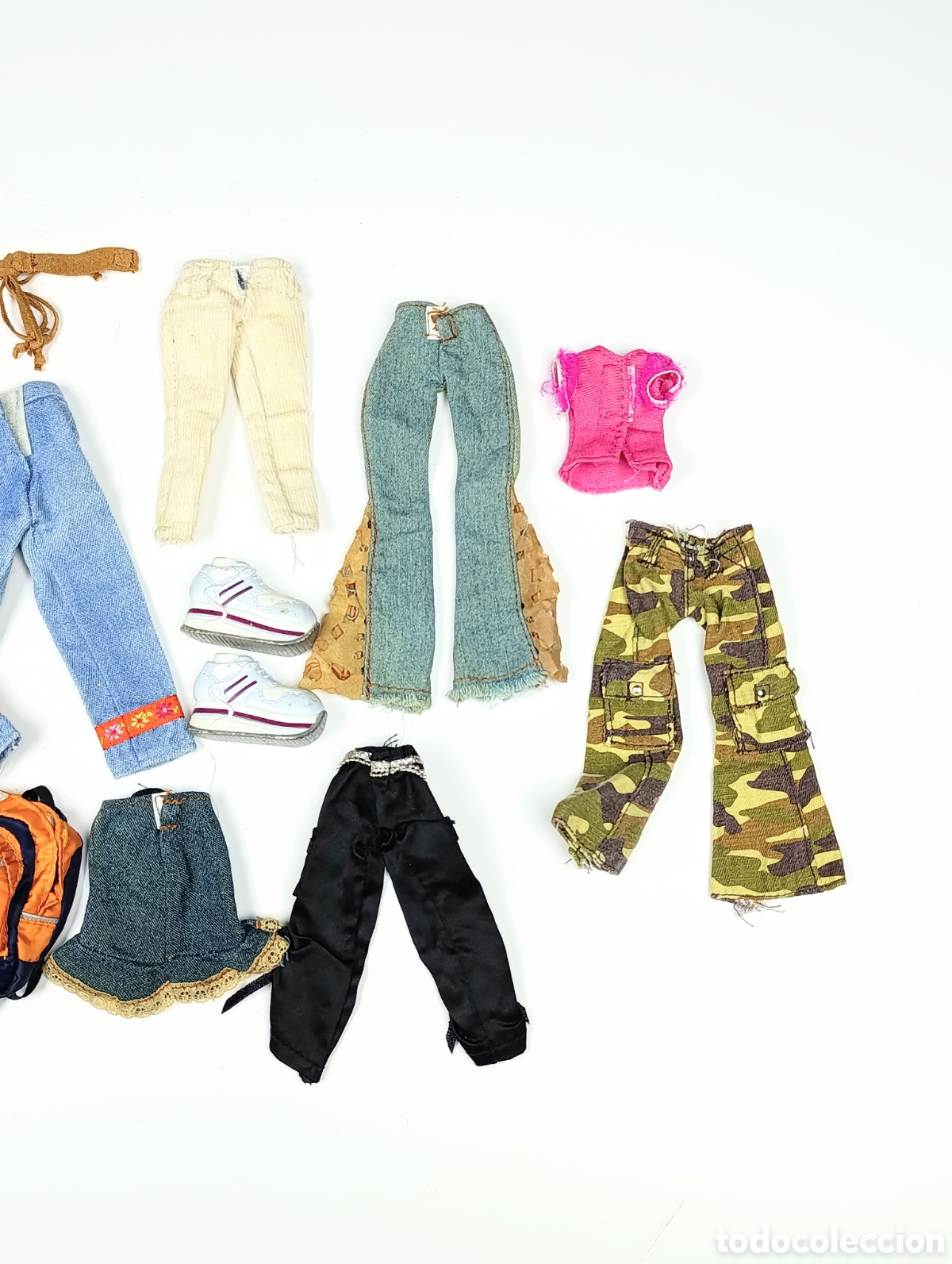 Mu&ntilde;ecas modernas: Lote ropa mu&ntilde;ecas Bratz N3 - Foto 5