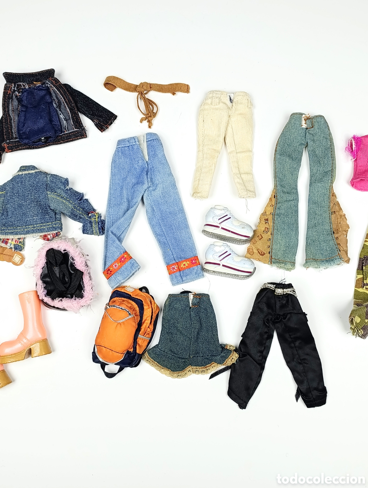 Mu&ntilde;ecas modernas: Lote ropa mu&ntilde;ecas Bratz N3 - Foto 6