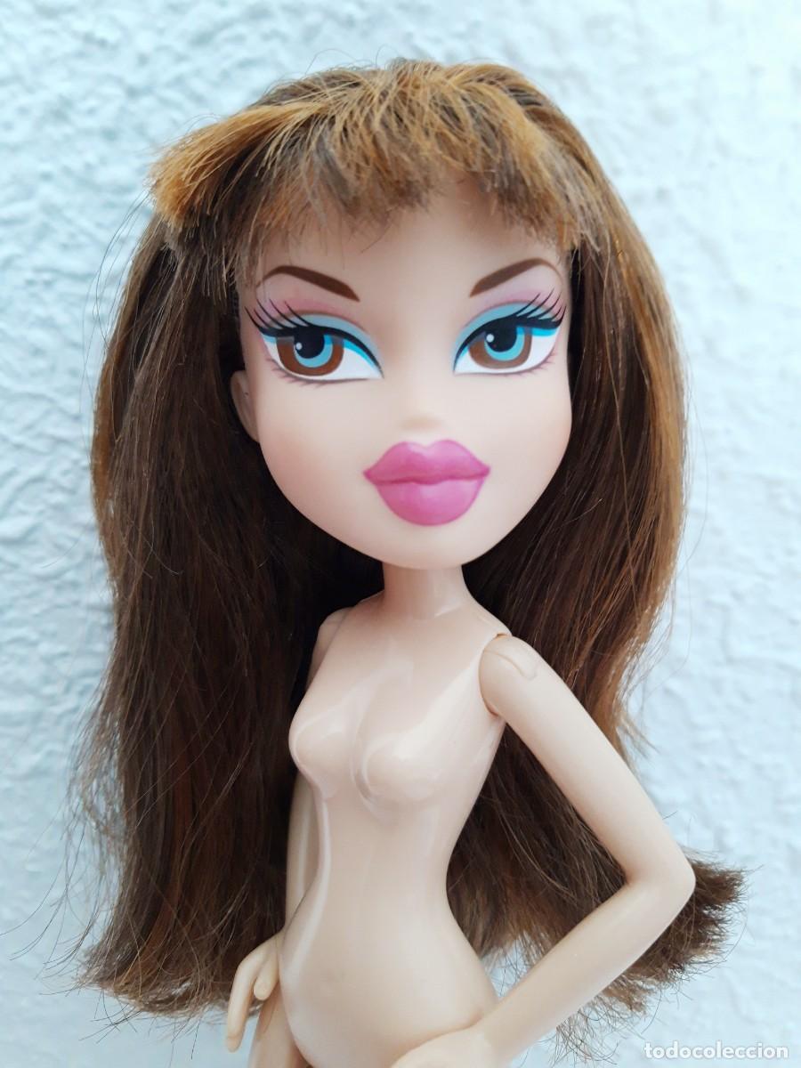 Mu&ntilde;ecas modernas: Mu&ntilde;eca Bratz Kiani Sisterz - Foto 1