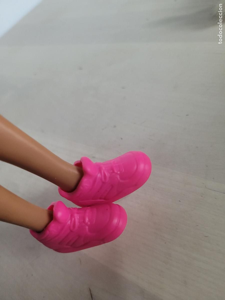 Mu&ntilde;ecas modernas: mu&ntilde;eca sindy de hasbro con ba&ntilde;ador doll - Foto 7