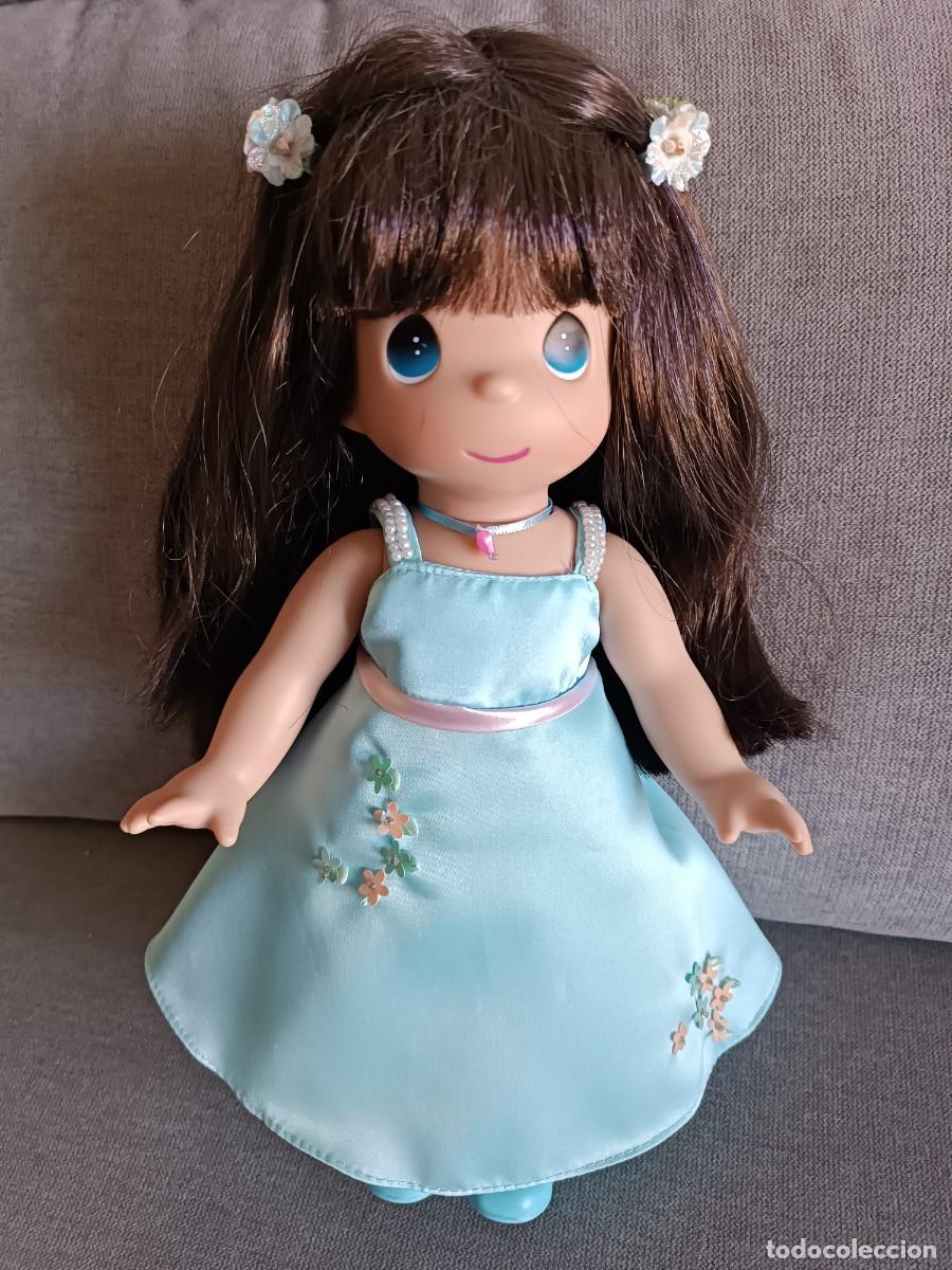 Mu&ntilde;ecas Modernas: MU&Ntilde;ECA LOVE MOMENTS CON VESTIDO AZUL.