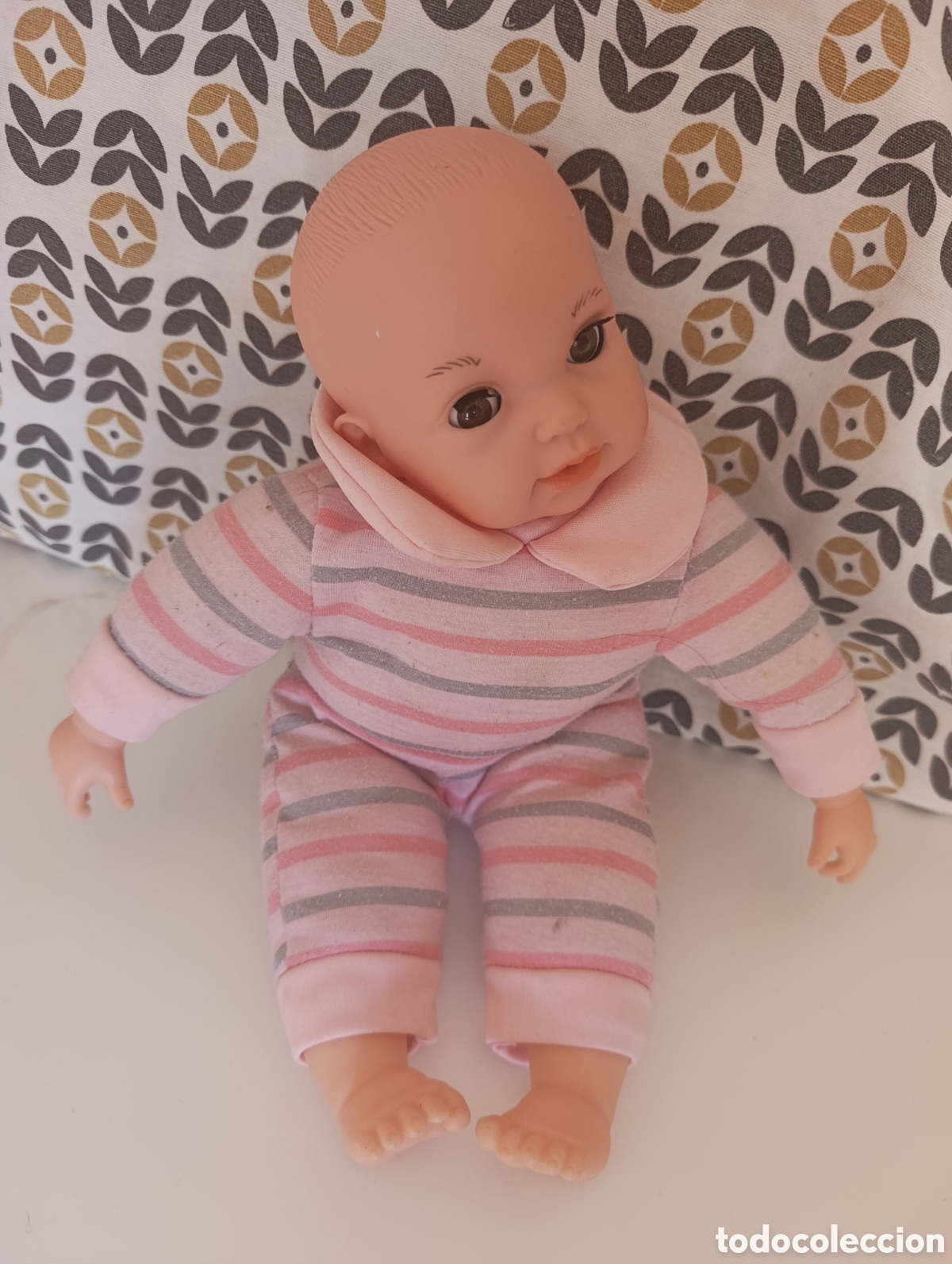Mu&ntilde;ecas modernas: Mu&ntilde;eco bebe estilo nenuc - Foto 1