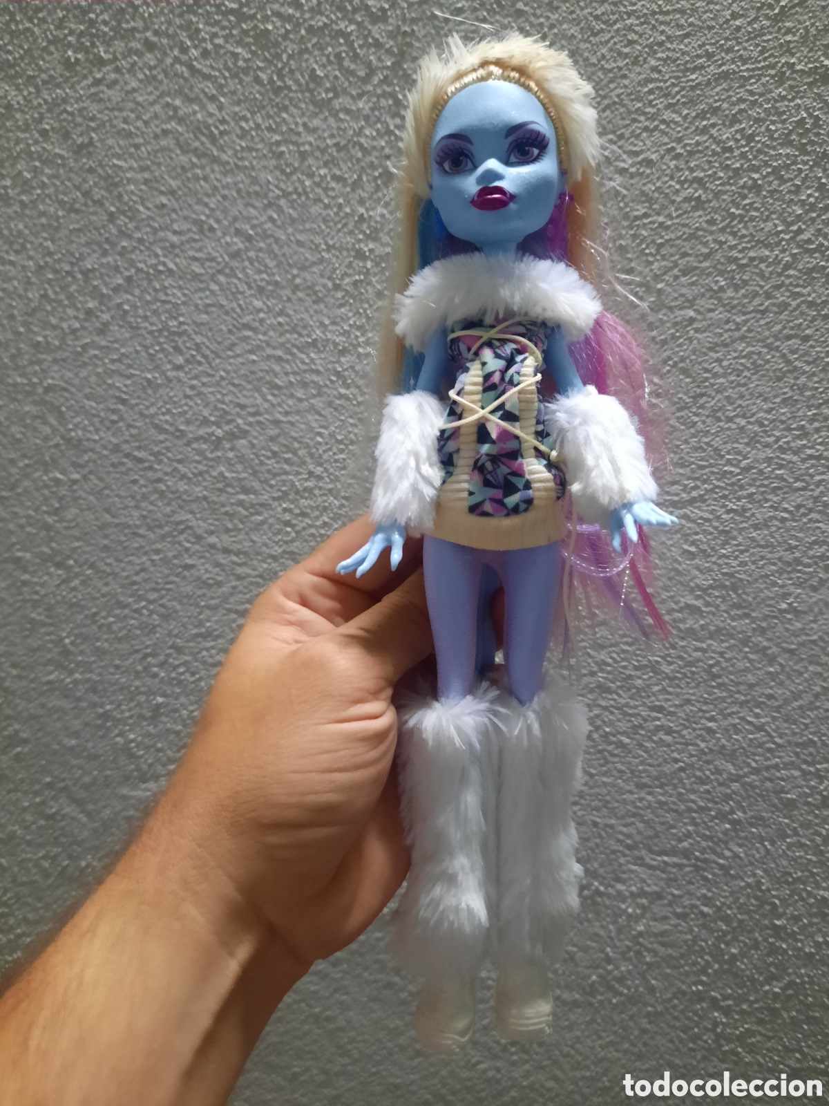Mu&ntilde;ecas Modernas: Monster High Abbey Bominacion.