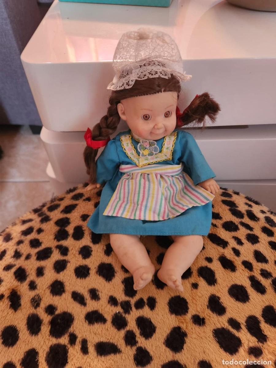Mu&ntilde;ecas modernas: Mu&ntilde;eca t&iacute;pica danesa a&ntilde;os 90 - Foto 1