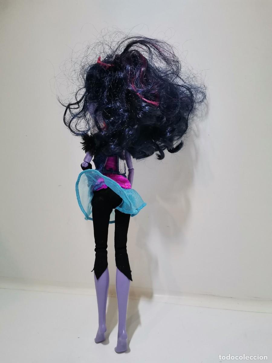 Mu&ntilde;ecas modernas: mu&ntilde;eca monster high jane - Foto 6