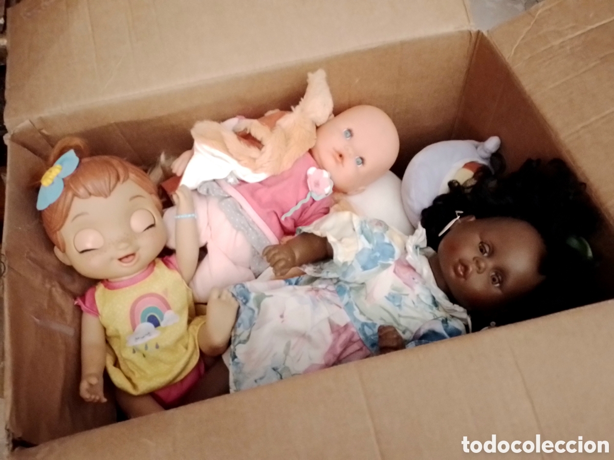 Mu&ntilde;ecas Modernas: Lote de mu&ntilde;ecas hasbro y otras