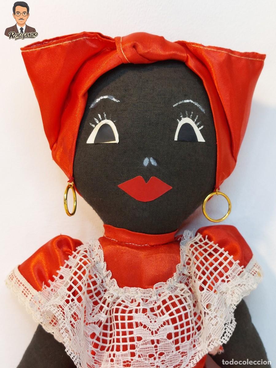 Mu&ntilde;ecas Modernas: MU&Ntilde;ECA NEGRA DE TRAPO CARIBE&Ntilde;A / JUGUETE VINTAGE A&Ntilde;OS 80 / HECHA A MANO / ARTESANAL DECORATIVA 54 CM