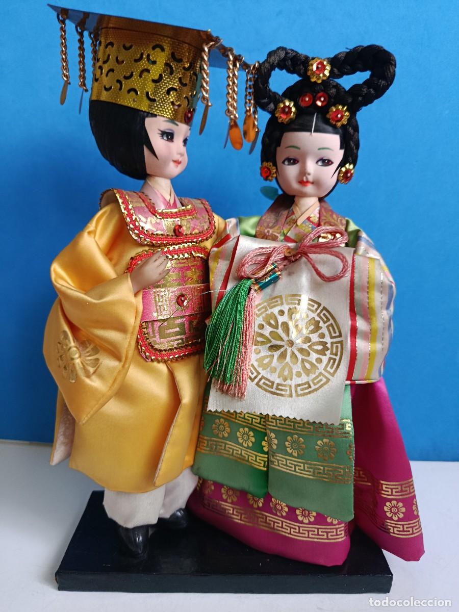Mu&ntilde;ecas modernas: FIGURAS O MU&Ntilde;ECOS COREANOs. 27 cm - Foto 2