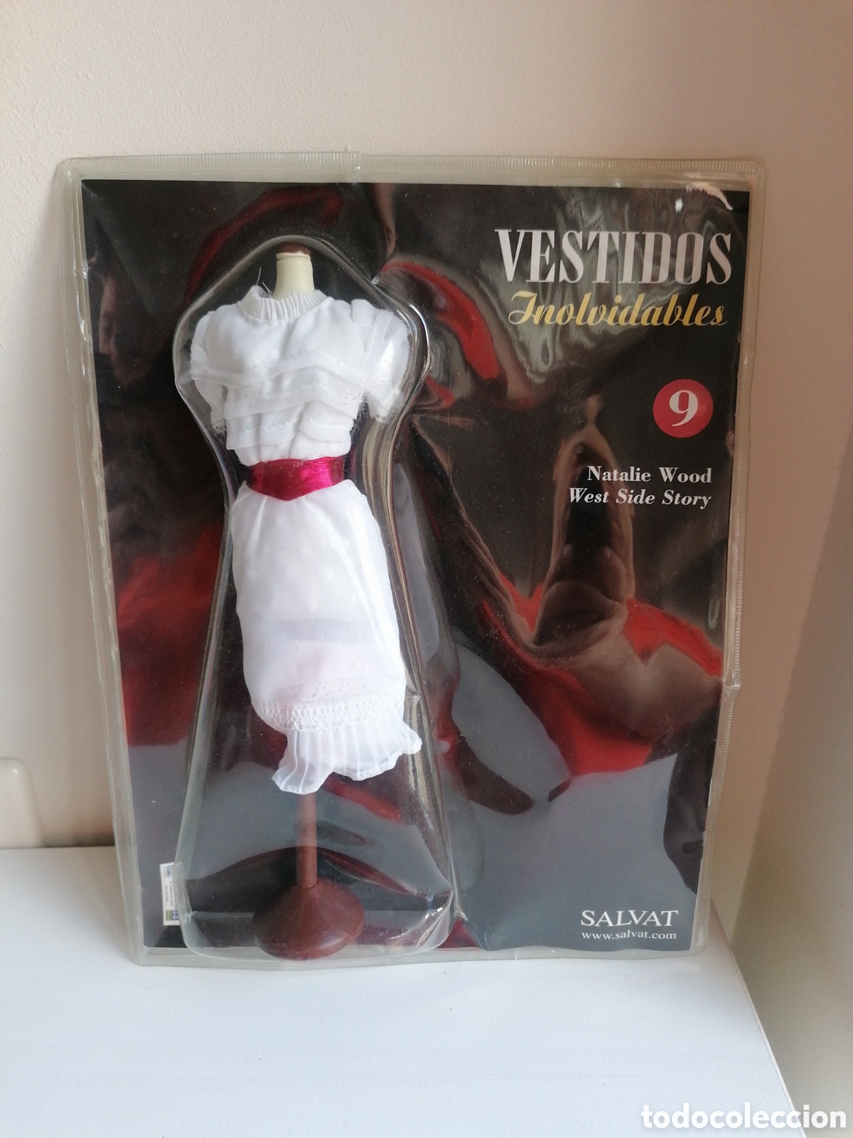 Mu&ntilde;ecas Modernas: VESTIDOS INOLVIDABLES WEST SIDE STORY - SALVAT RBA COLECCI&Oacute;NABLES EN SU BLISTER