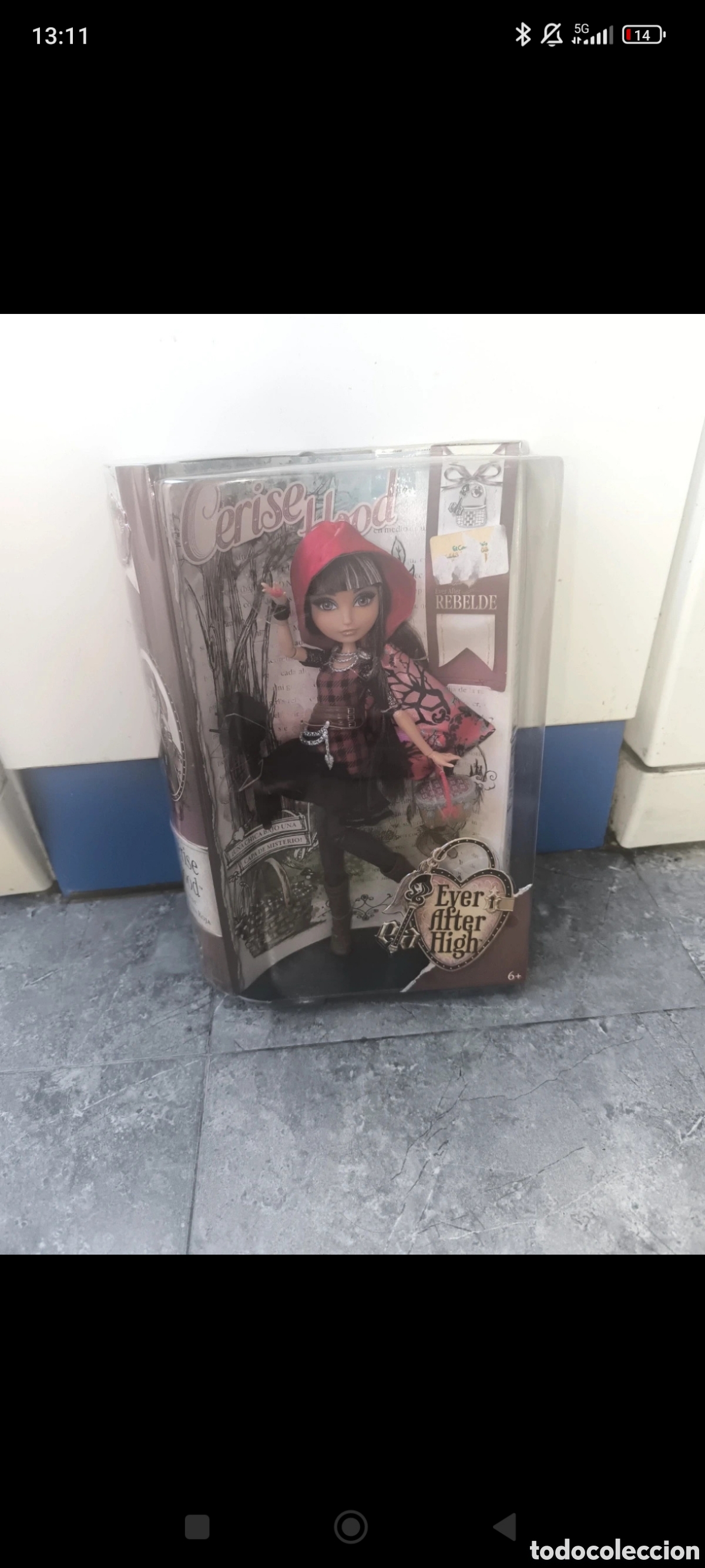 Mu&ntilde;ecas Modernas: Mu&ntilde;eca ever after high Cerise Hood