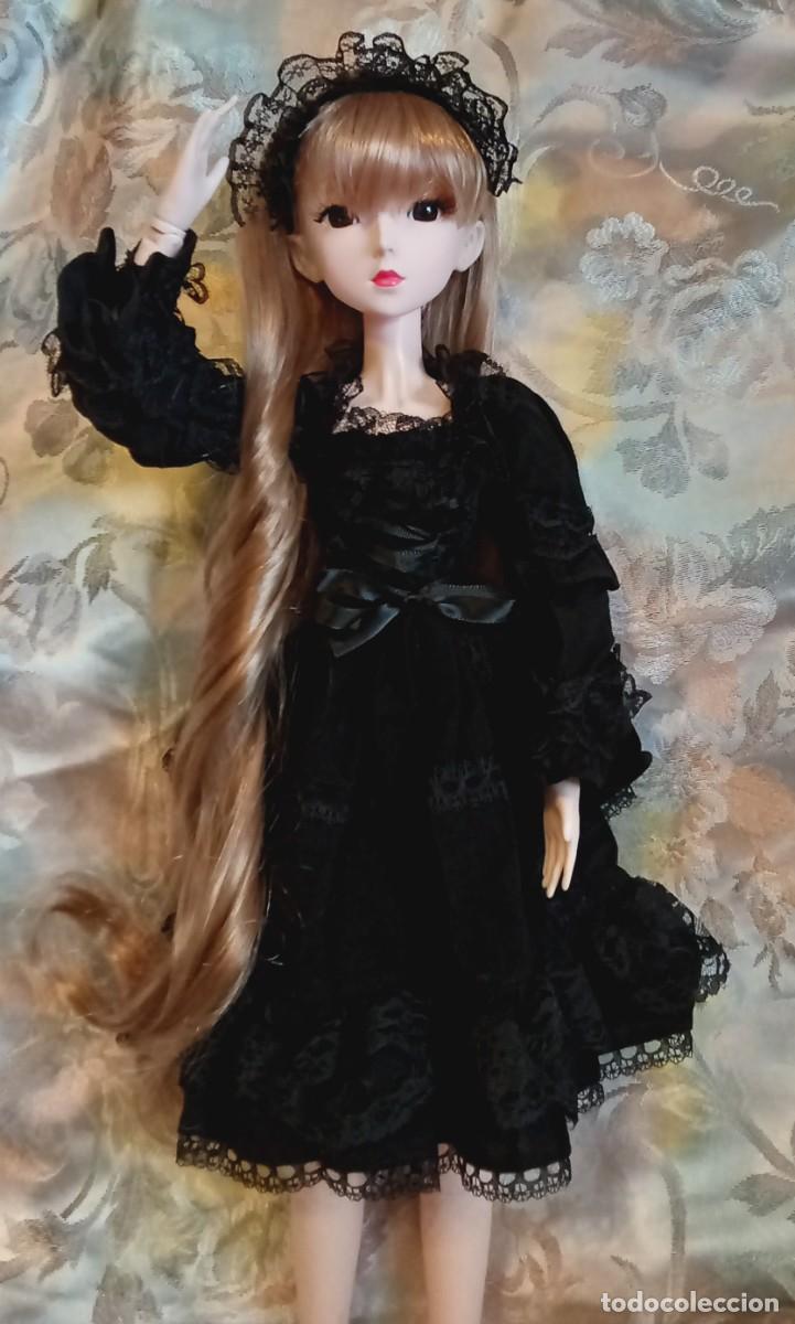 Mu&ntilde;ecas Modernas: PRECIOSO VESTIDO Y DIADEMA NEGROS PARA MU&Ntilde;ECA BJD DE 60 CM. NUEVO.