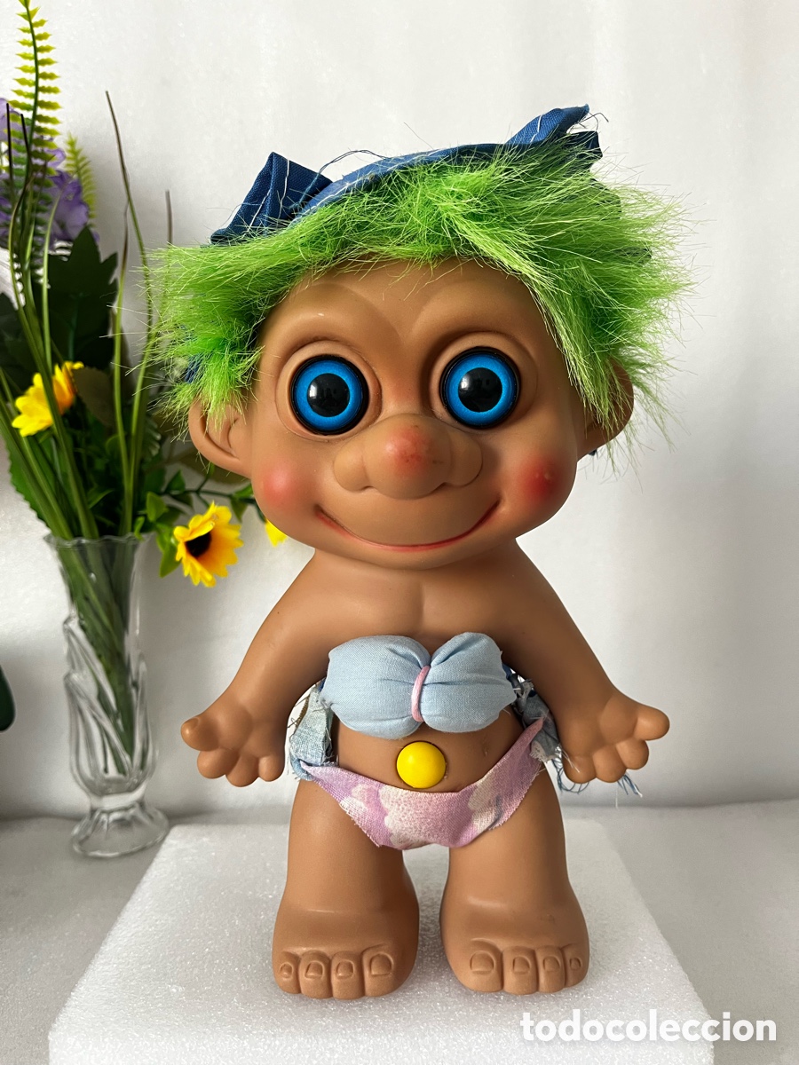 Mu&ntilde;ecas Modernas: Mu&ntilde;eco troll antiguo